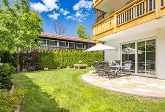 Garten mit Terrasse