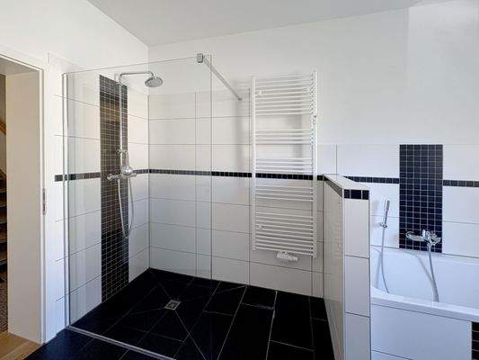 Böhlen b. Leipzig |Badezimmer