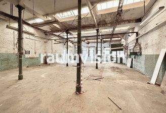 Halle, vorderer Teil