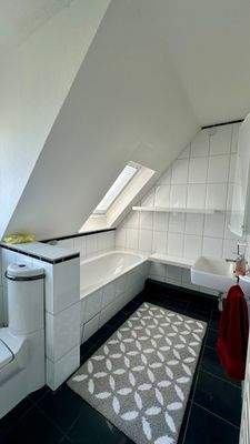 H re Vollbad OG 3.JPEG