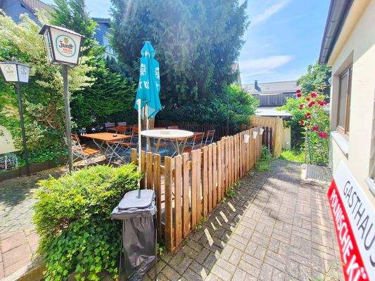 Terrasse Gaststätte EG