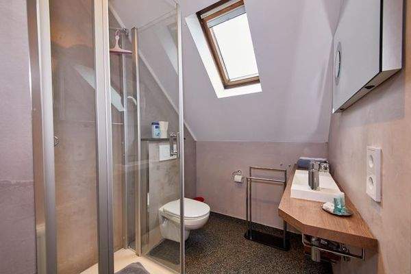 Bad eines der Gästezimmer