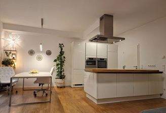 Wohn-, Ess- und Küchenbereich,