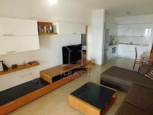 Lichtdurchströmtes Wohlfühlambiente mit Meerblick