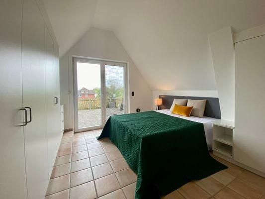 Schlafzimmer DG