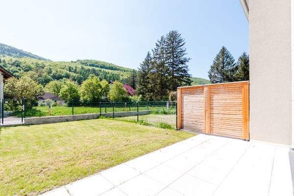 Terrasse und Garten