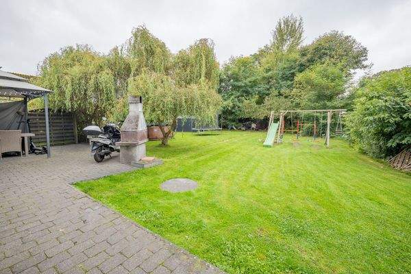 Doppelhaus 4 hinten - Garten