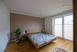 Schlafzimmer Blick 1