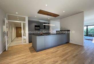 Hochwertige Einbauküche