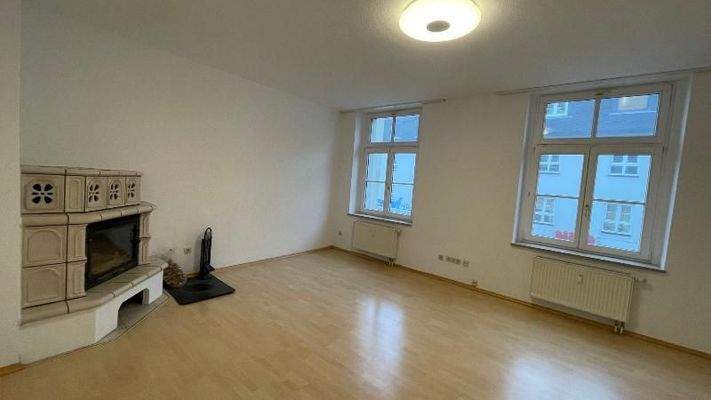 Wohnzimmer mit Kamin