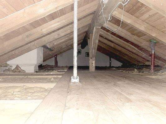 Dichtes sauberes Dach