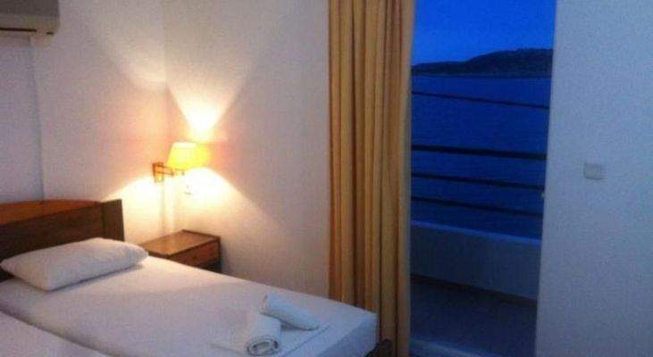 Touristische Apartments direkt am Meer und an der Strandpromenade von Agios Nikolaos