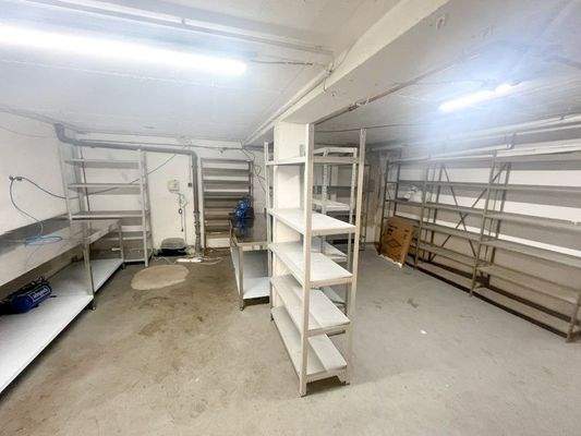 Keller Lagerräume (3)