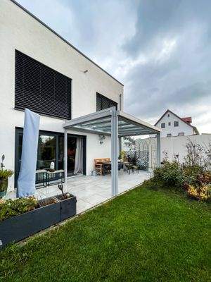 Garten - Terrasse mit Überdachung