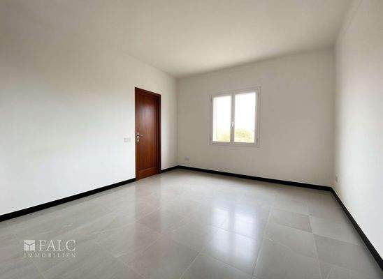 Schlafzimmer (KI renoviert)