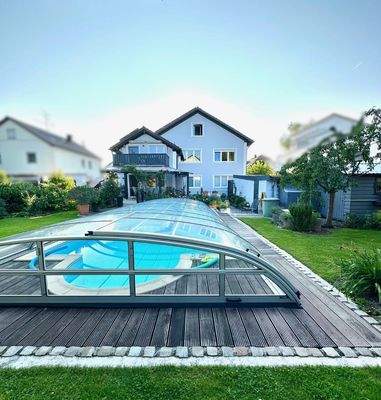 13. Gartenbereich mit Pool.jpg