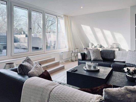 Wohnzimmer Dachgeschoss.jpg