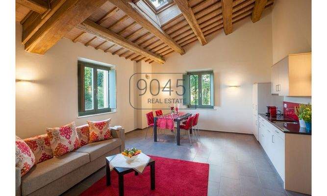 Luxusvilla mit Gästehaus und Panoramablick – Nähe Adria, Marken