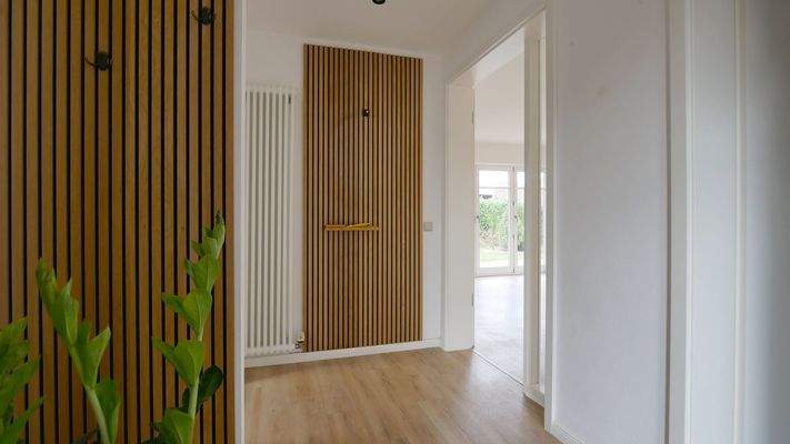 V1658 Flur - Erdgeschoss