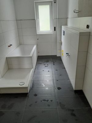 neues Badezimmer (fast fertig)