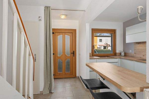 Diele (7,12 m²) ...