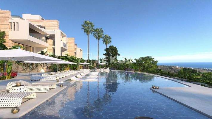 New Built Flats in Complex with Health Club in Marbella Ojen