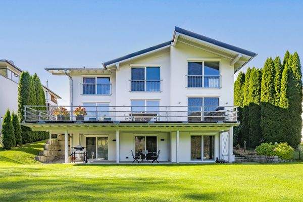 Hochwertig modernisiertes Haus