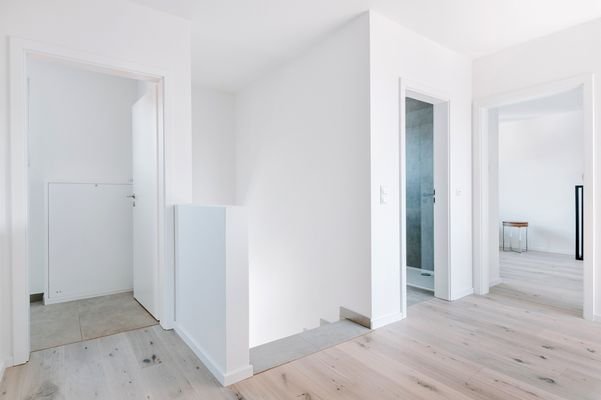 Eingangsbereich mit eigener Treppe