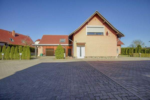 Nebenhaus Innenhofansicht