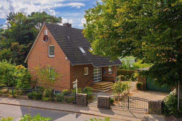 Seitliche Hausansicht