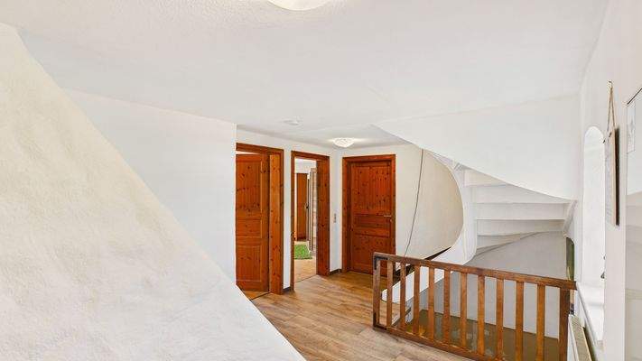 1. Wohneinheit Obergeschoss - Flur