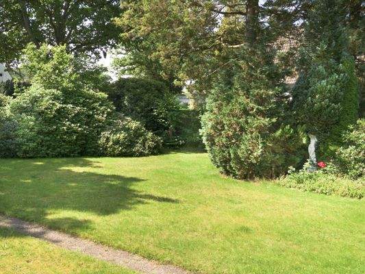 Blickdicht eingewachsen