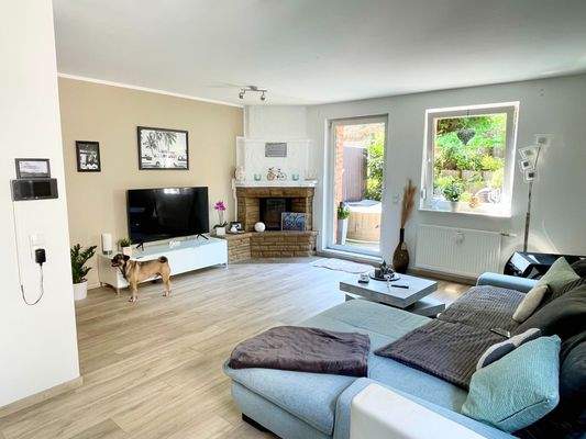 Blick ins Wohnzimmer