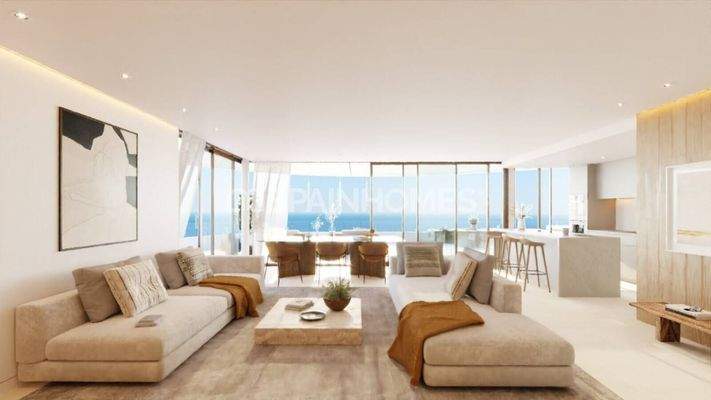 Sea View Properties in a Complex with Pools in Costa del Sol