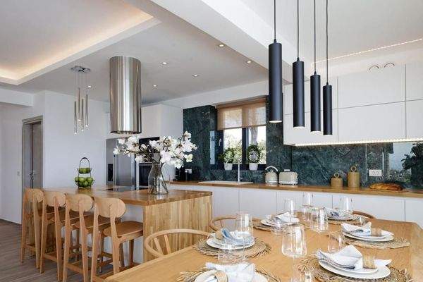 Kreta, Kefalas: Erstaunliche Steinvilla mit Meerblick und Pool zu verkaufen