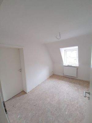 Kinderzimmer/Homeoffice