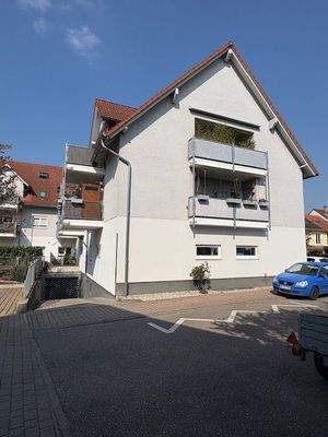 seitliche TG-Zufahrt