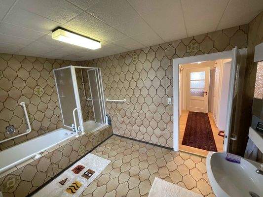 OG_Badezimmer_www.villingen.immobilien