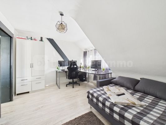 Zimmer 2.OG