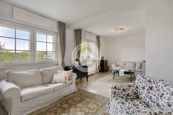 Ein Blick in das Wohnzimmer