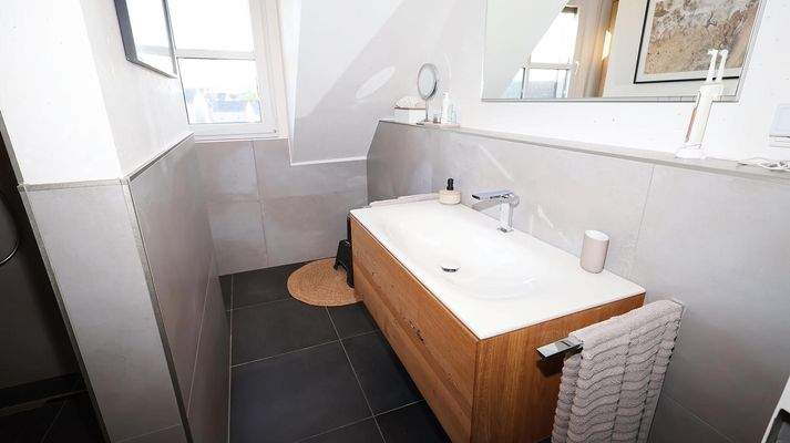 Badezimmer - Dachgeschoss