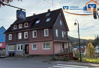 Doppelhaushälfte mit Potenzial