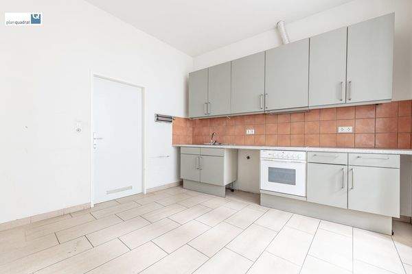 Küche / Pausenraum (ca. 12,60 m²)