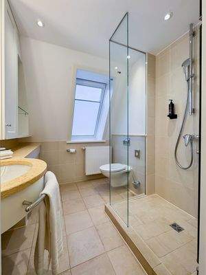 Duschbad mit Fenster