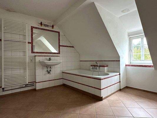 Wannenbad, Obergeschoss