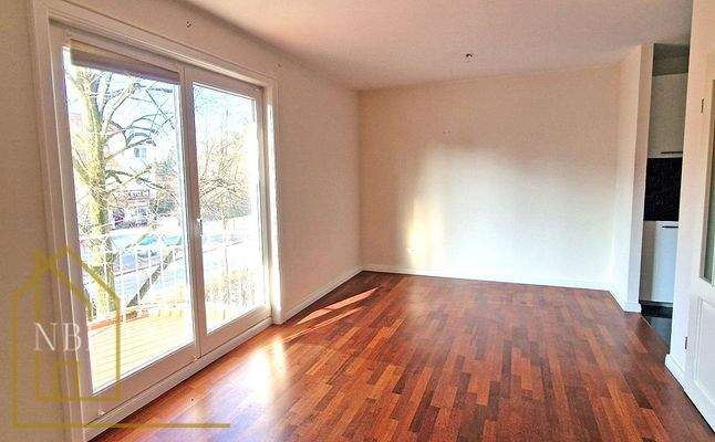 Essbereich & Balkonzugang