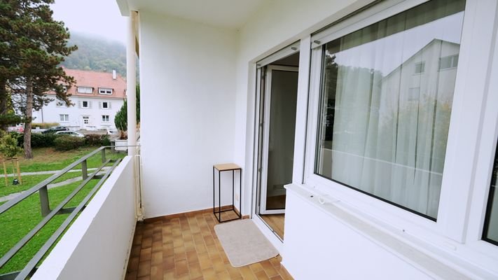 Loggia mit Ausgang vom Wohnzimmer