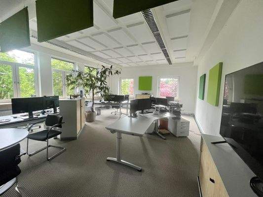 Großraumbüros im OG