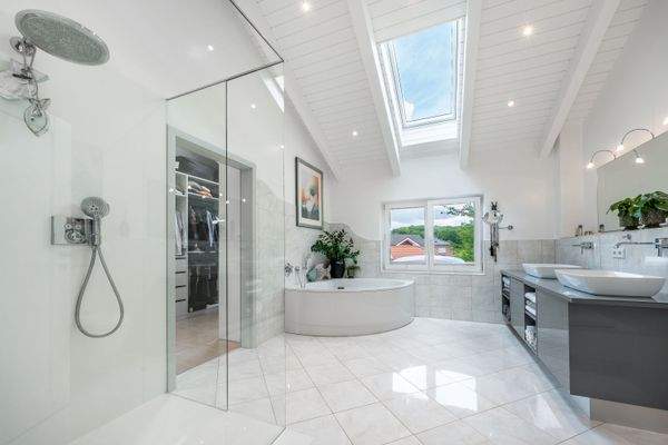 DI | Forbes Global Properties