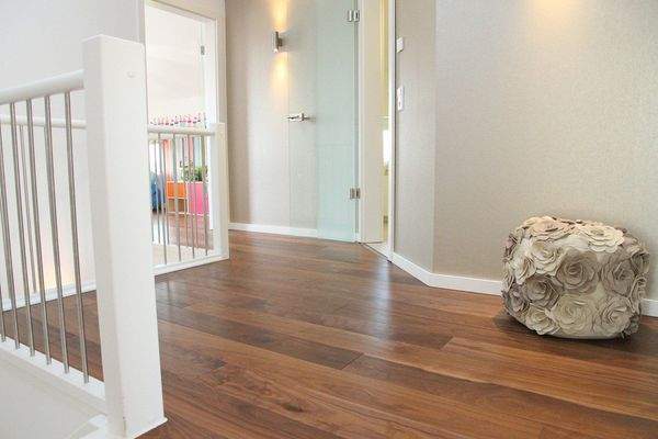 Treppenhaus in das geräumige Obergeschoss